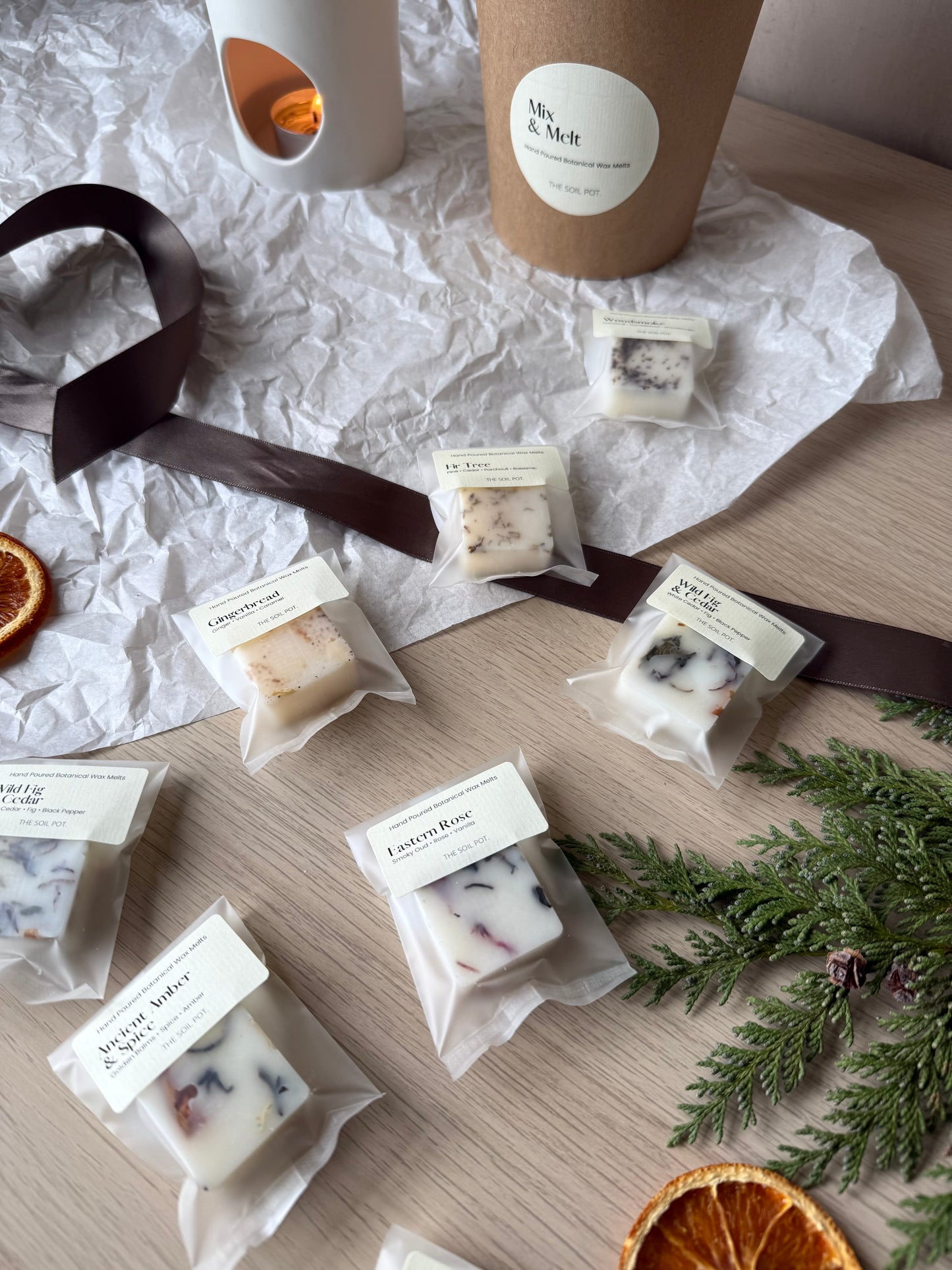 Festive Mix & Melt - Wax Melt Sample Tub, Wax Melt Scent Discovery Box